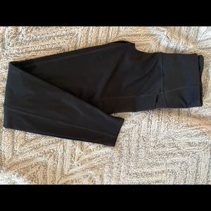 Knockout by Victoria Secret Sport leggings, small